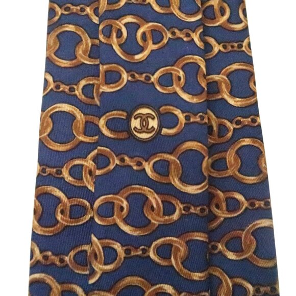 CHANEL chain print silk tie vtg - Picture 3 of 5
